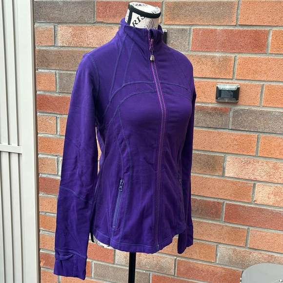 Lululemon Purple Zip Up Women’s Jacket - Picture 3 of 7
